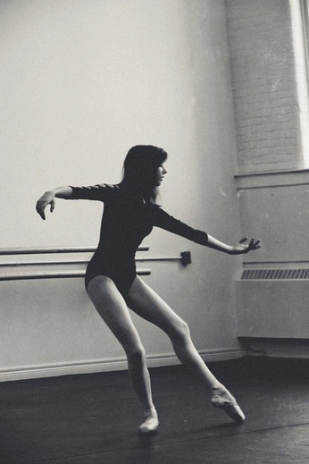 A cover of "motion" cluster. The owner is nevernotawkward. The cluster consists of 45 elements.