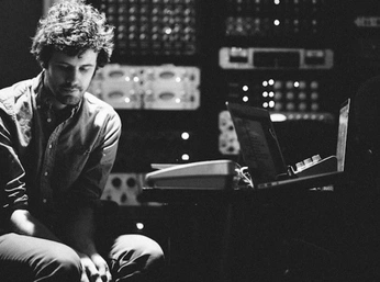 A cover of "Tin Pan Alley" cluster. The owner is record01. The cluster consists of 6 elements.