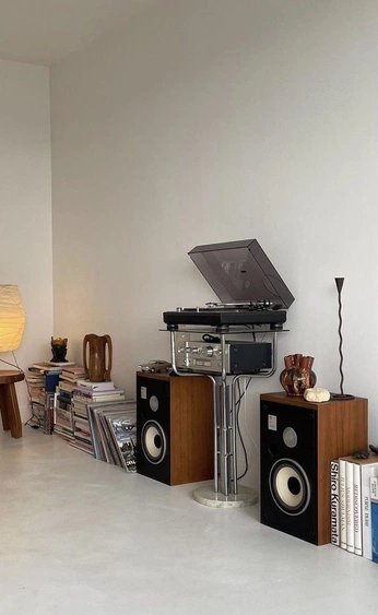 A cover of "Desing" cluster. The owner is crissy0.5. The cluster consists of 3 elements.