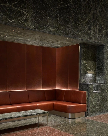 A cover of "lenox" cluster. The owner is pfeiferhaus. The cluster consists of 5 elements.