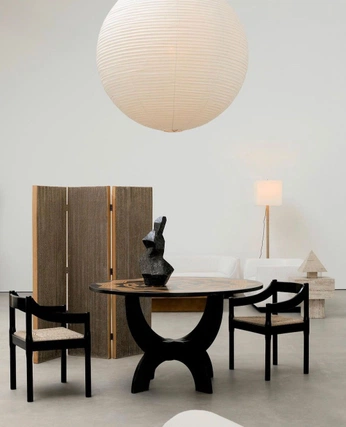 A cover of "SP^CES" cluster. The owner is hillaryhartling. The cluster consists of 29 elements.