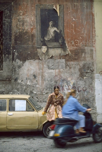 A cover of "Photography" cluster. The owner is litpagesociety. The cluster consists of 16 elements.