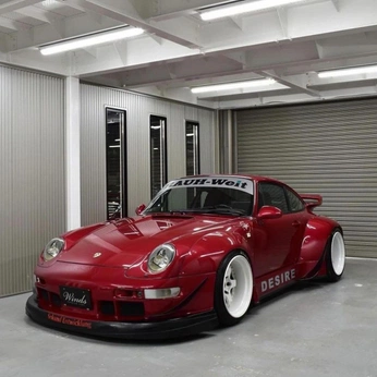 A cover of "cars" cluster. The owner is kim01. The cluster description is "the nicest rides around". The cluster consists of 30 elements.