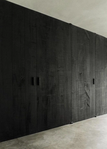 A cover of "whop" cluster. The owner is rebeccafrederick. The cluster consists of 17 elements.