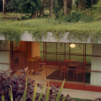 A cover of "Hjem" cluster. The owner is tanteinga. The cluster consists of 1 element.