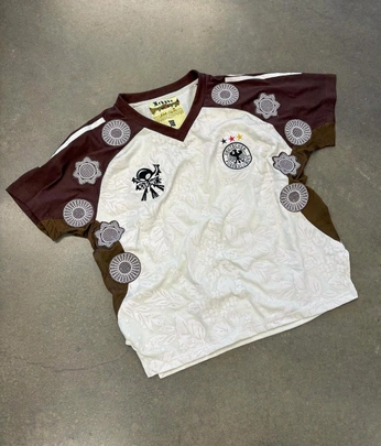 A cover of "WRC JERSEY INSPO" cluster. The owner is skrrgang. The cluster consists of 4 elements.