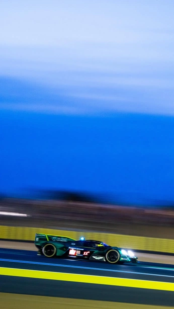 A cover of "Motorsport Pans" cluster. The owner is acisneros.co. The cluster consists of 4 elements.