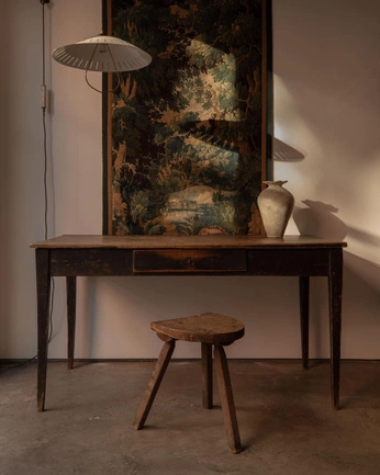 A cover of "interior" cluster. The owner is yousuf. The cluster consists of 30 elements.