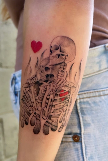 A cover of "Tattoo" cluster. The owner is dani.blasphemy. The cluster consists of 20 elements.