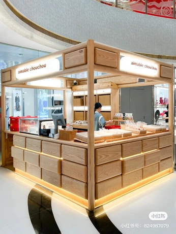 A cover of "LAYER Pickup" cluster. The owner is futuretheory. The cluster consists of 14 elements.