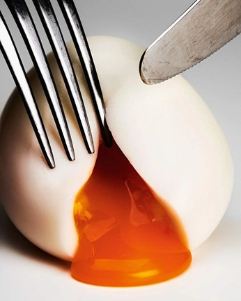 A cover of "egg" cluster. The owner is cg.cigi. The cluster consists of 21 elements.