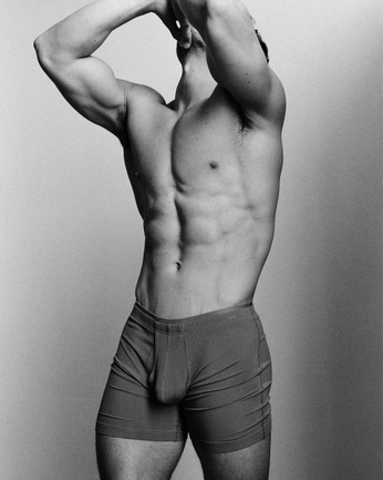 A cover of "Fashion" cluster. The owner is edu.csak. The cluster consists of 2 elements.