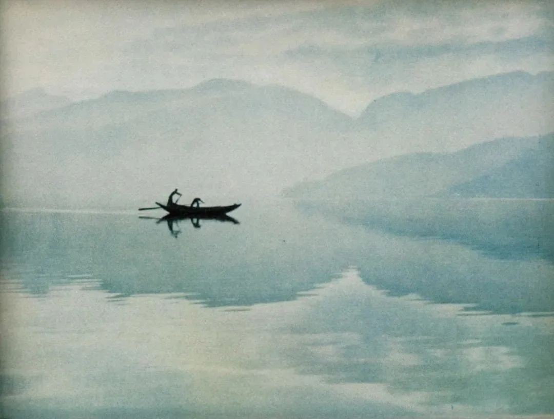 An Instagram  post added by heydana on Jul 18, 2023. The author is @equator. May present: painting, flight, cloud, sky, water.