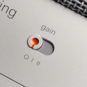 A cover of "Design" cluster. The owner is r. The cluster consists of 590 elements.