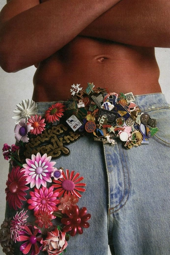 A cover of "cool belts" cluster. The owner is erinwolfkilla. The cluster consists of 11 elements.