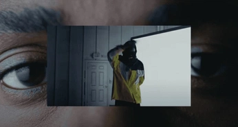 A cover of "🎥" cluster. The owner is avauniverse. The cluster consists of 10 elements.