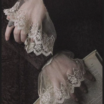 A cover of "n-a-TSE" cluster. The owner is knrogers. The cluster consists of 127 elements.