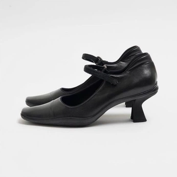 A cover of "404" cluster. The owner is salarkordian. The cluster consists of 25 elements.