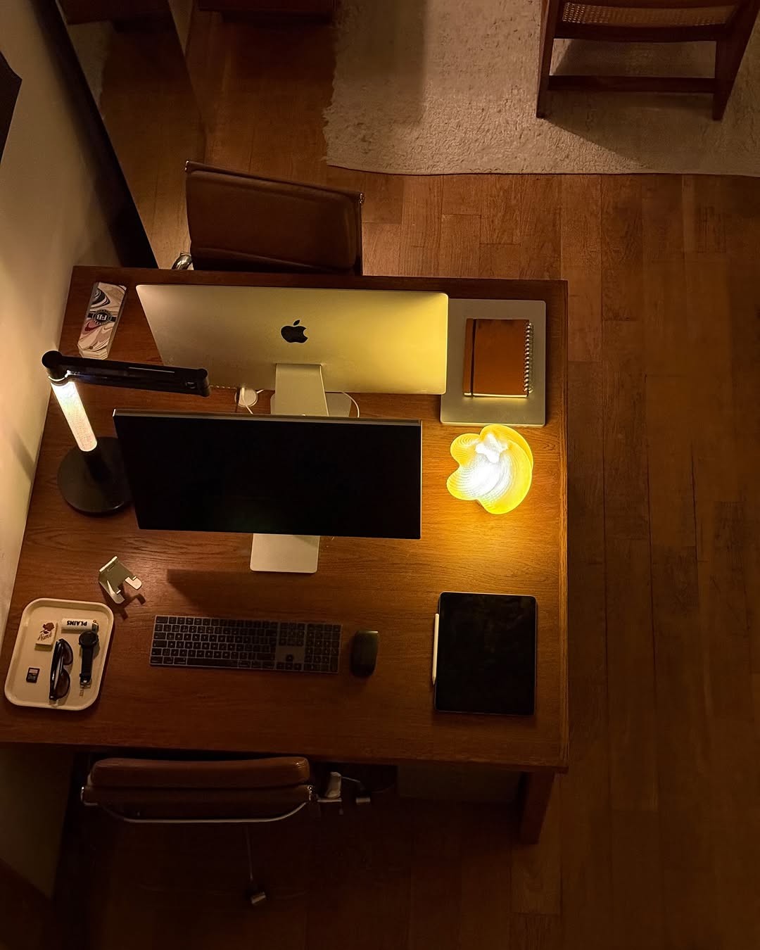 An Instagram carousel post added by stevebucks on Apr 19, 2025. The author is @ldnloft.