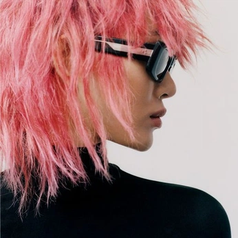 A cover of "HAIR" cluster. The owner is reiayanami. The cluster consists of 11 elements.