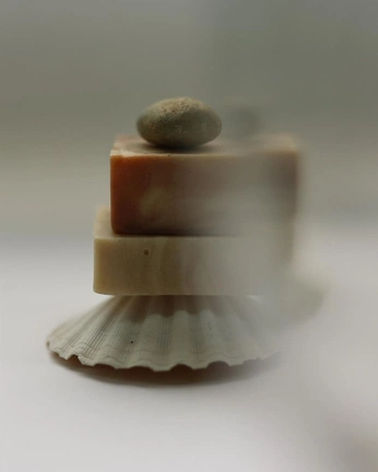 A cover of "Art Direction" cluster. The owner is toneogletree. The cluster consists of 3 elements.