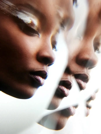 A cover of "First Release" cluster. The owner is itsmarlondiaz. The cluster consists of 64 elements.