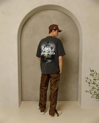 A cover of "be right back" cluster. The owner is adam.mav. The cluster consists of 13 elements.