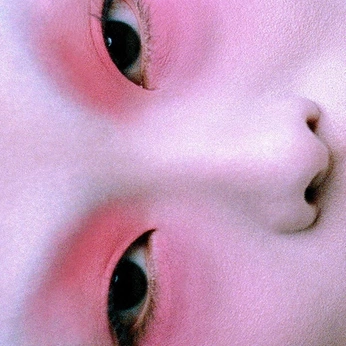 A cover of "Maquiagem" cluster. The owner is nanyswonderland. The cluster consists of 89 elements.