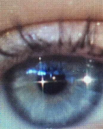 A cover of "Gaze" cluster. The owner is galateafernandez. The cluster consists of 2 elements.