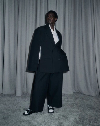 A cover of "blazer" cluster. The owner is rosaliacoopsz. The cluster consists of 48 elements.