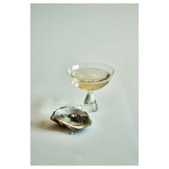 A cover of "Still life" cluster. The owner is orriswater. The cluster consists of 4 elements.