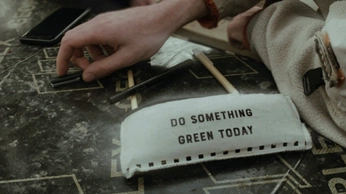 A cover of "Green friday" cluster. The owner is marinandina. The cluster consists of 21 elements.