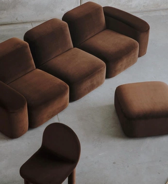 A cover of "BIA AGARIE AESTHETIC" cluster. The owner is amandamuniz. The cluster consists of 83 elements.