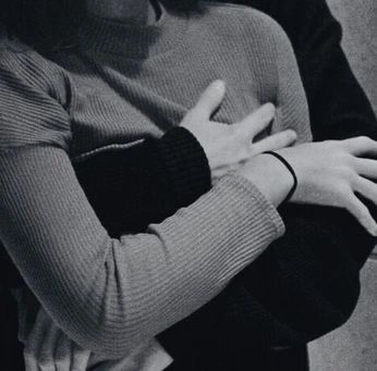 A cover of "twosome" cluster. The owner is laurabaumgartner. The cluster consists of 15 elements.