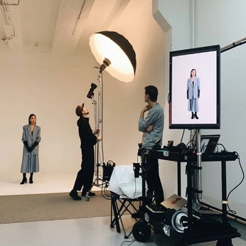 A cover of "FOCAL" cluster. The owner is jackberry. The cluster consists of 2 elements.