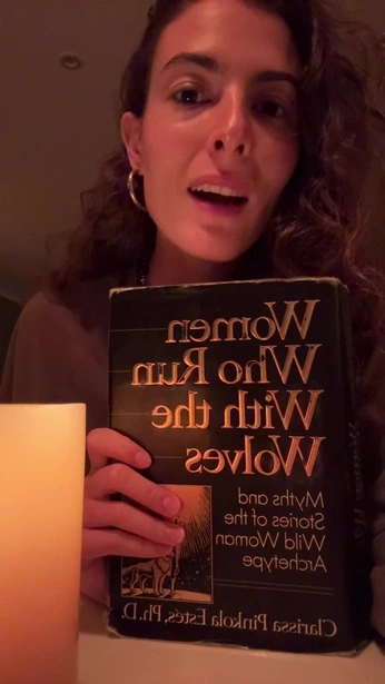 A cover of "VERY curated tbr" cluster. The owner is disasterflirt. The cluster consists of 4 elements.