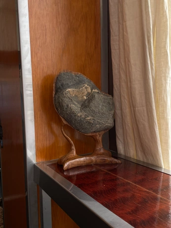 A cover of "lately" cluster. The owner is plstryathome. The cluster consists of 17 elements.