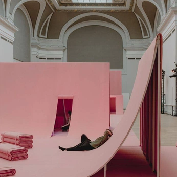 A cover of "scenic" cluster. The owner is alexiadoan. The cluster consists of 48 elements.