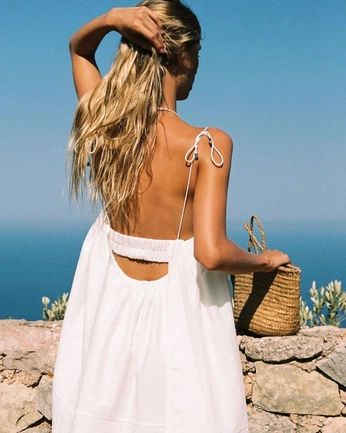 A cover of "summer" cluster. The owner is soyksenya. The cluster consists of 5 elements.