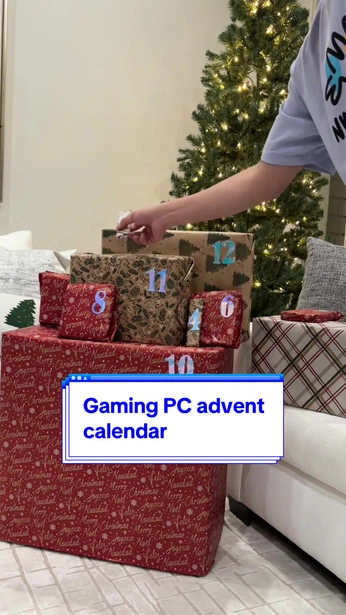 A cover of "PC Builds" cluster. The owner is catcat. The cluster consists of 4 elements.