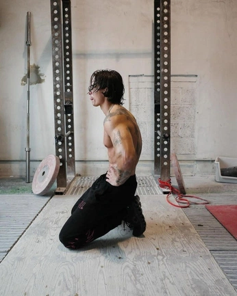 A cover of "runs and creator" cluster. The owner is mikehil. The cluster consists of 11 elements.