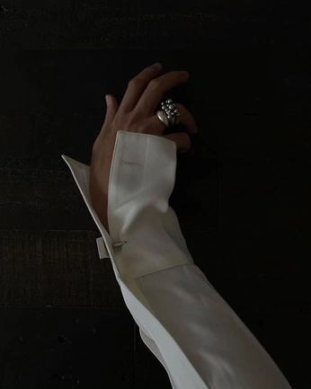 A cover of "Jewelry" cluster. The owner is albertninth. The cluster consists of 4 elements.