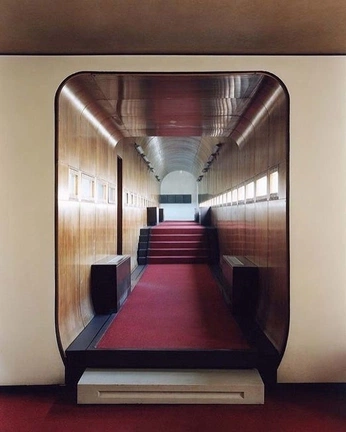 A cover of "Portals" cluster. The owner is asallehdesign. The cluster consists of 3 elements.