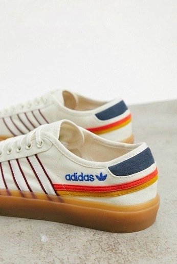 A cover of "STORIES" cluster. The owner is mrarandia. The cluster consists of 157 elements.