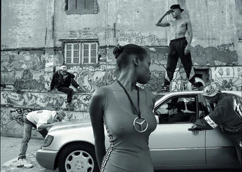 A cover of "perifa core" cluster. The owner is fecastelani. The cluster consists of 22 elements.