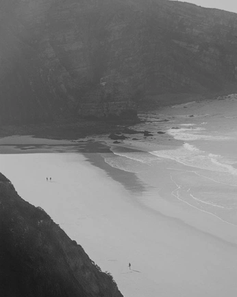 A cover of "Minimalism" cluster. The owner is markon. The cluster consists of 13 elements.