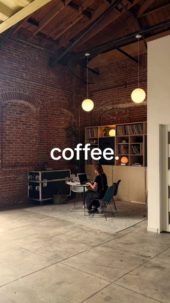 A cover of "The Radiant Cadence" cluster. The owner is jaybo. The cluster consists of 17 elements.