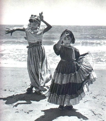 A cover of "Baja-mian" cluster. The owner is wadestudio. The cluster consists of 9 elements.