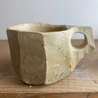 A cover of "Ceramics" cluster. The owner is nukystudio. The cluster consists of 6 elements.