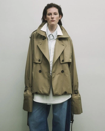 A cover of "Outfits" cluster. The owner is sebastian.konrad. The cluster consists of 166 elements.